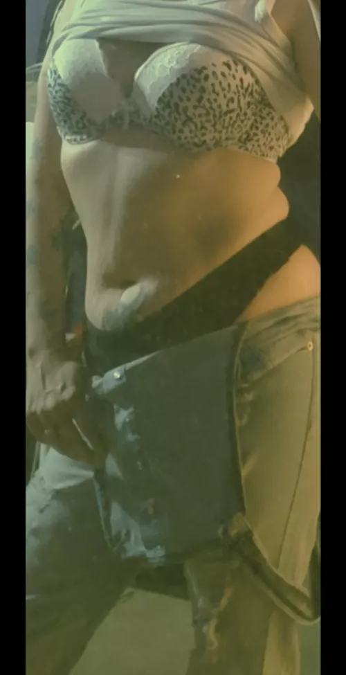 What's your thoughts on my milf body