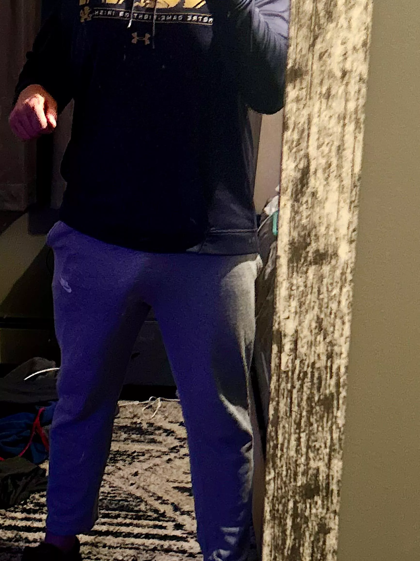 who likes a dilf in grey sweats