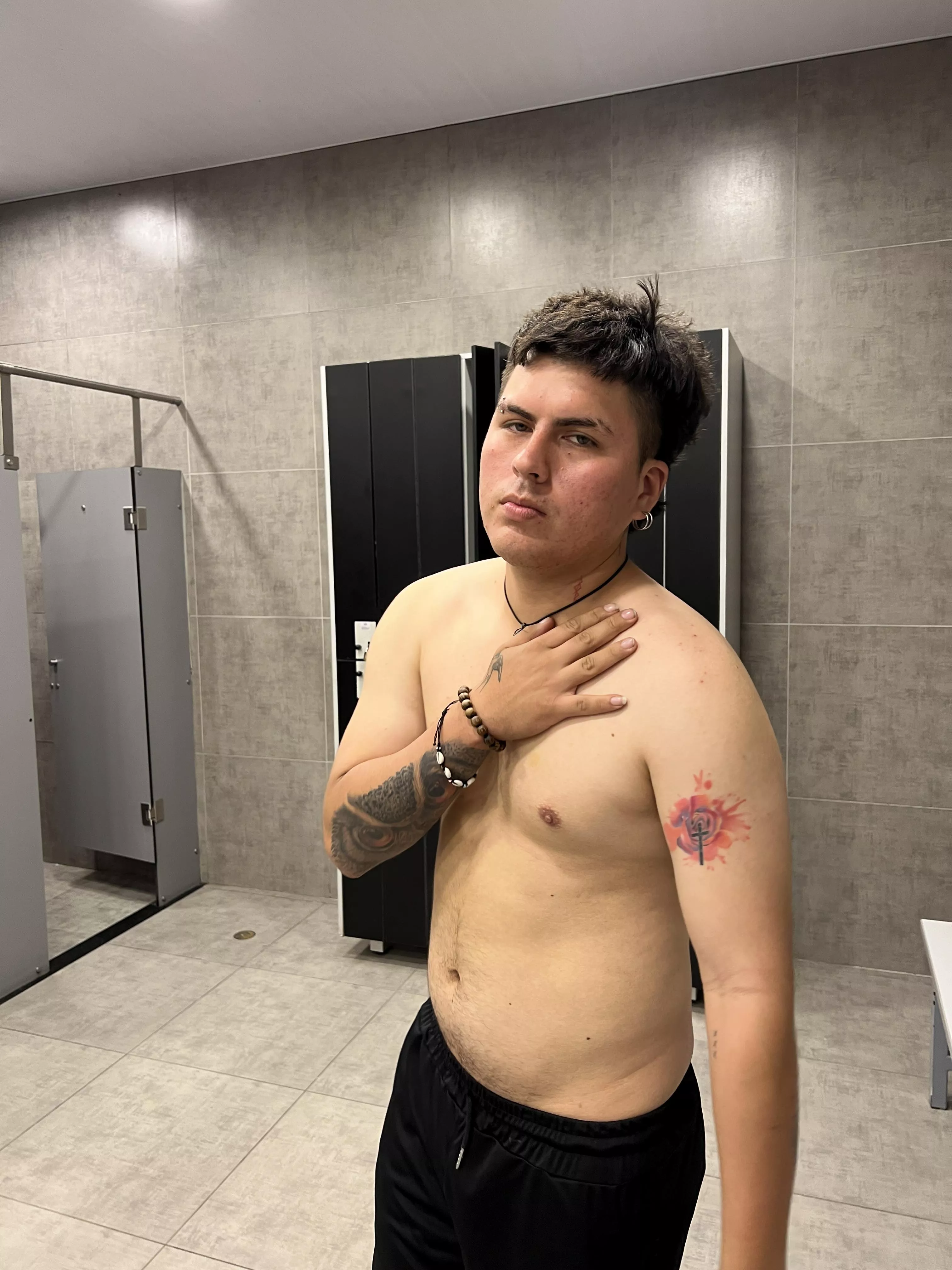 Who wants to bite my football player nipples?