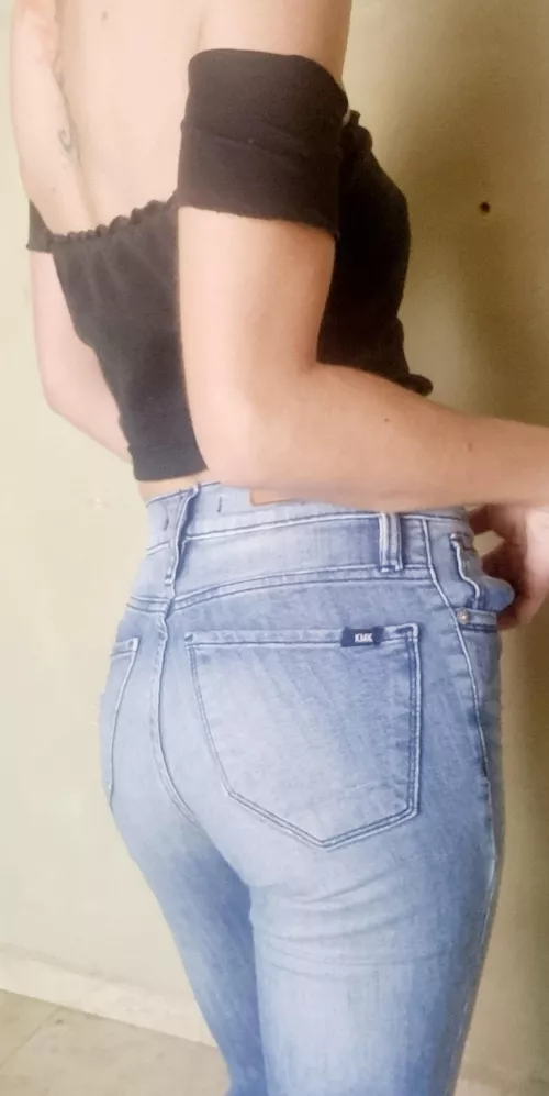 would you like to caress my jeans while I'm wearing them?