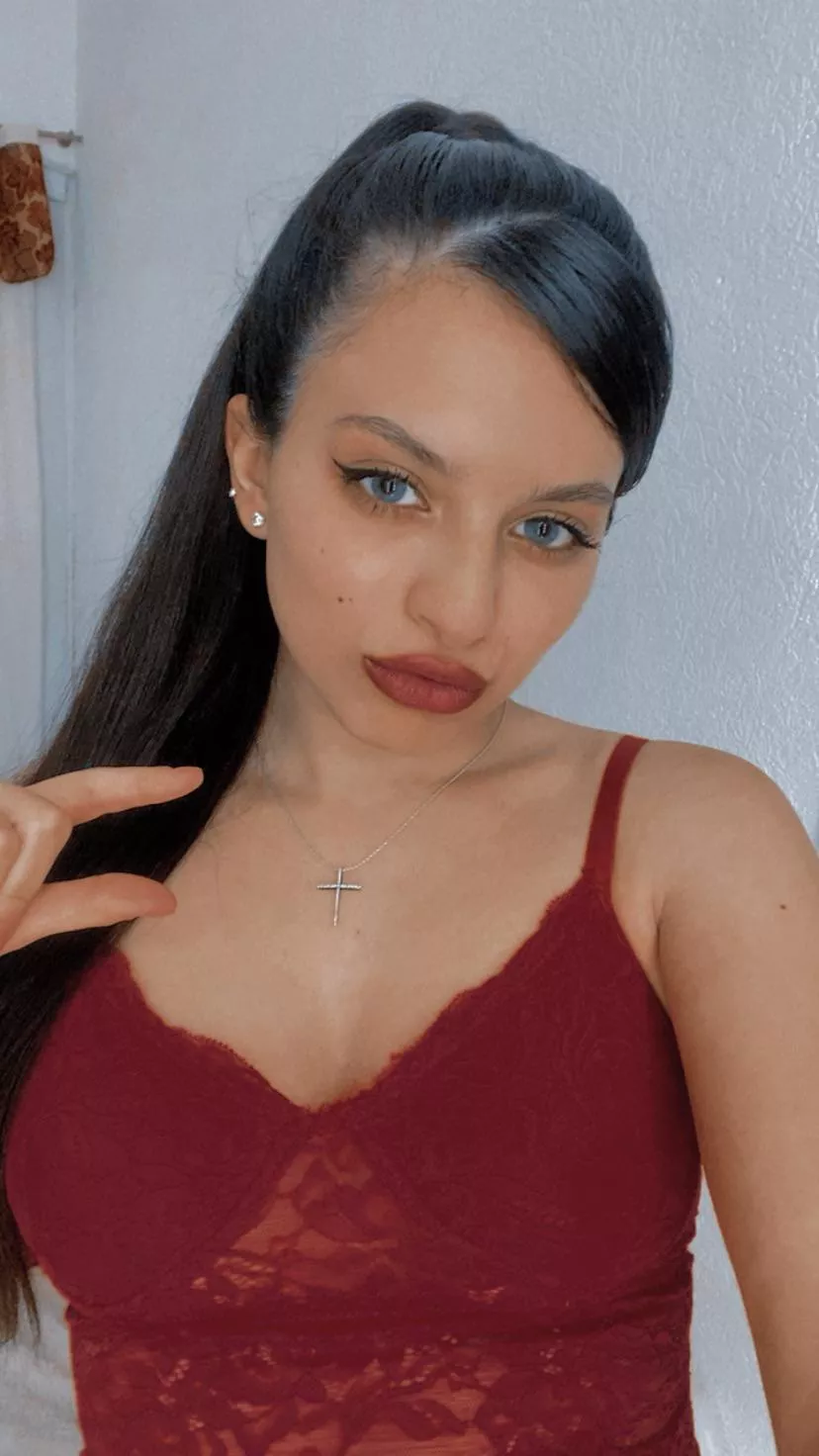 Your penis is insignificant for a goddess like me hahahahaha