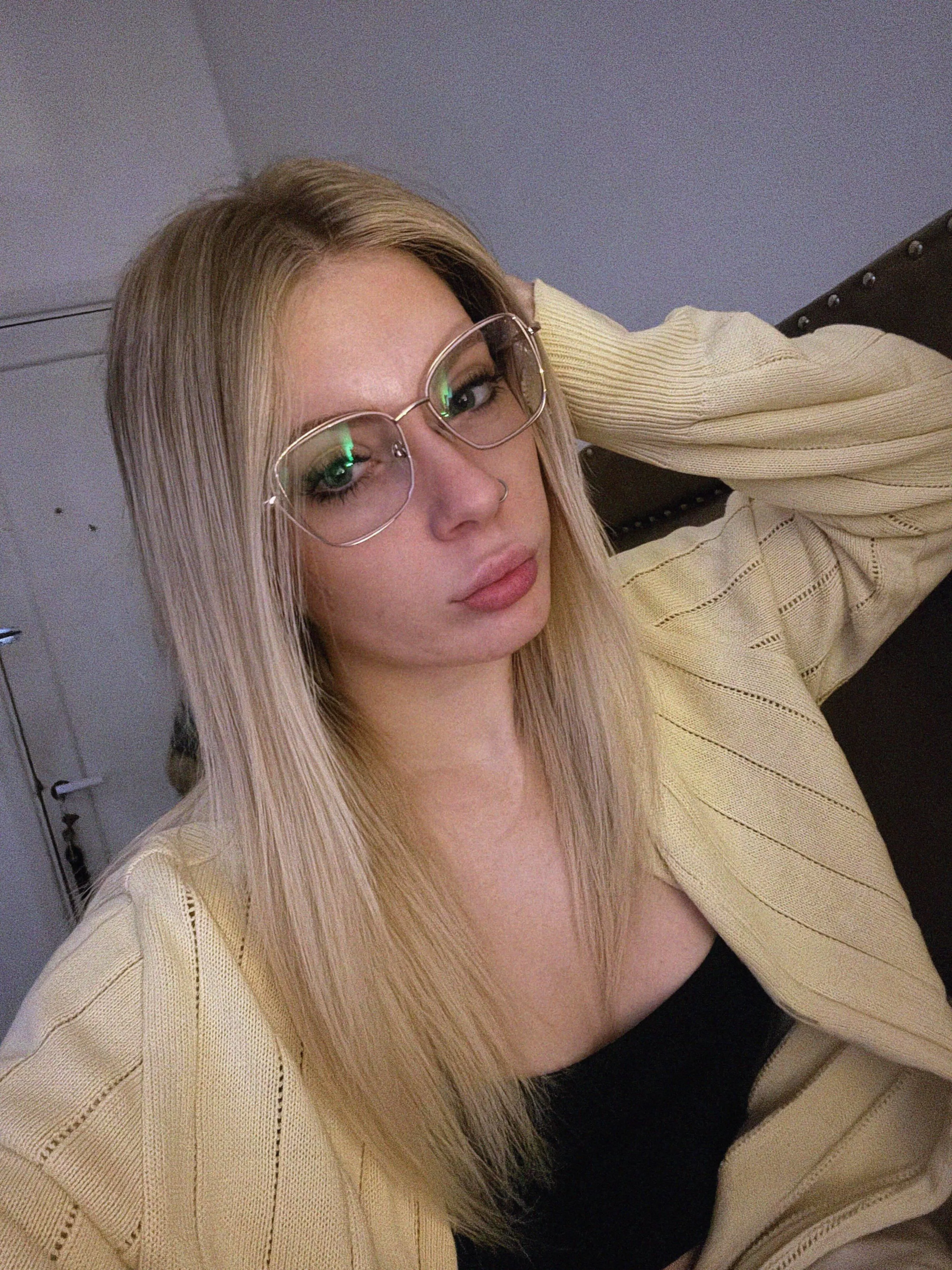 18[F] If you’re smooth, we’ll get along just fine…