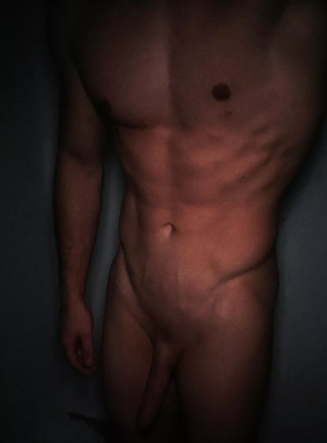 [21] Midnight selfie😜