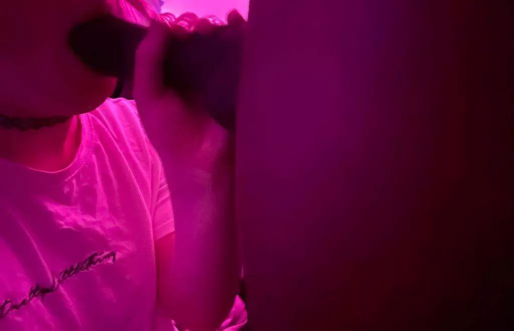 22 [MF4F] Bring your girl! She loves to share! 