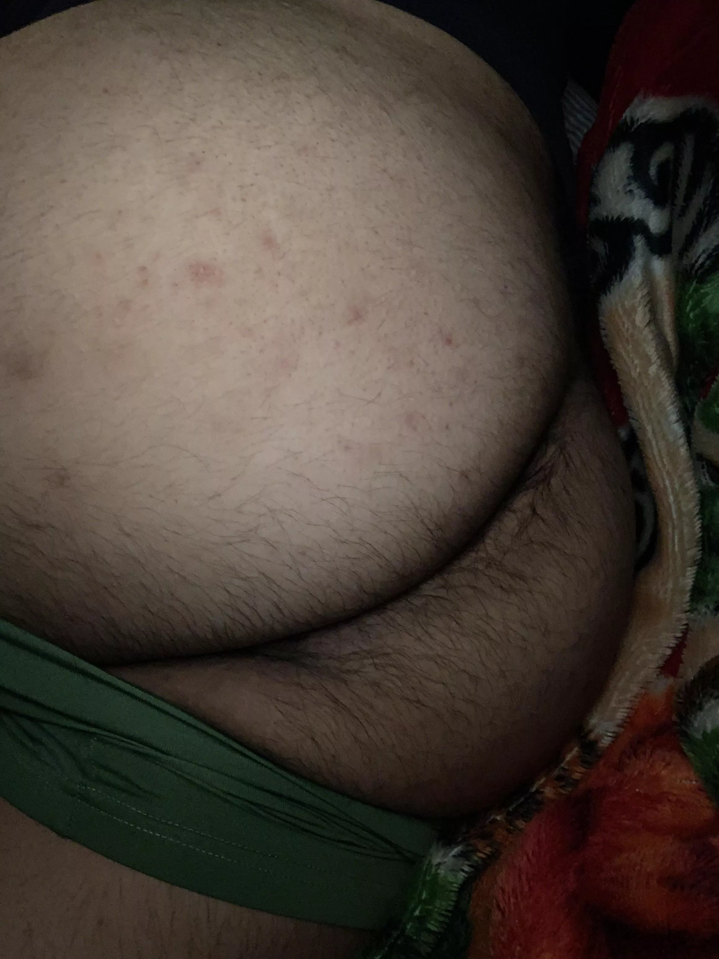 23 yr SoCal - tempting to spit on it bro ? 😈 hmu