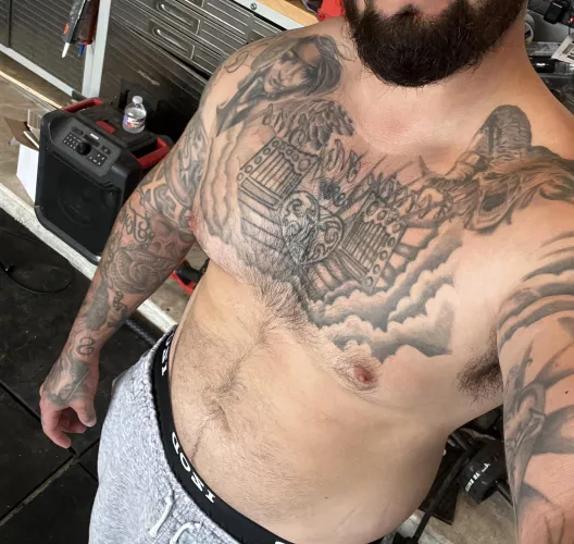 30 [m4mf] anyone wanting to spice up the night? 