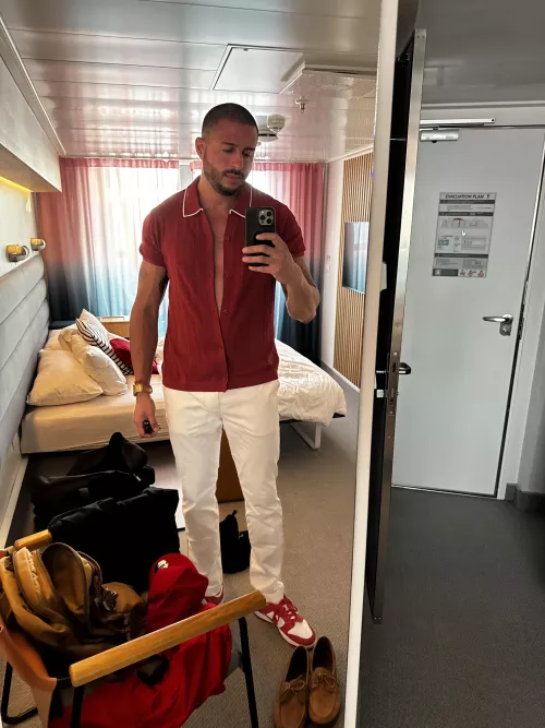 32 [M4F] #newjersey bound brook 6’5 athletic build 