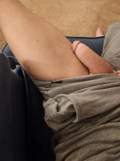 33 m4f any ladies wanna come help me    