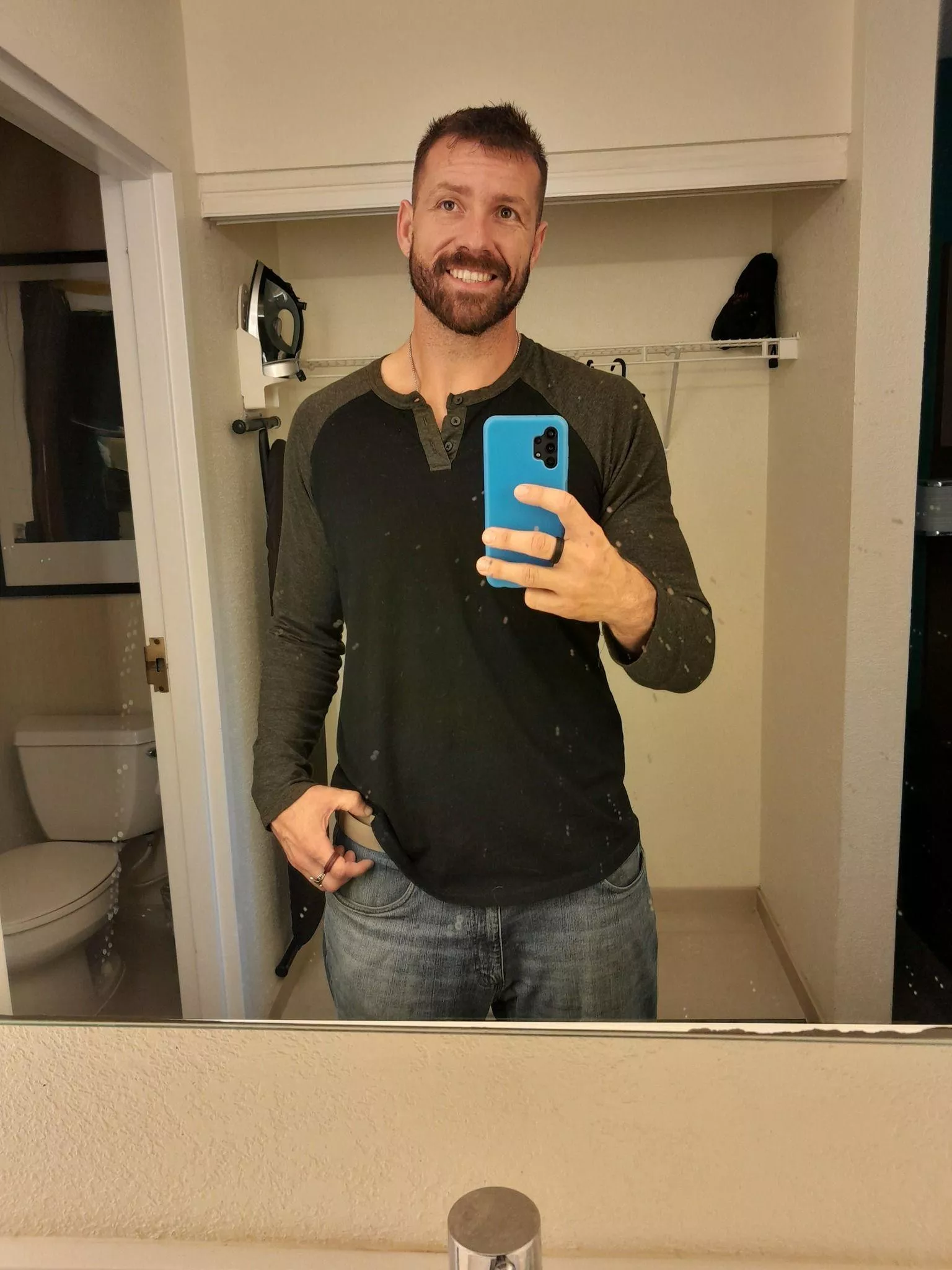 35 [M4F] #Jacksonville Looking for a good girly