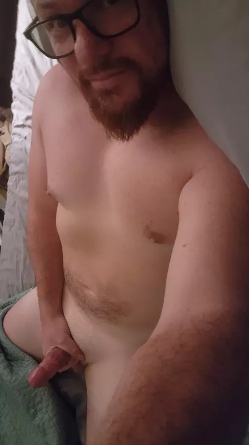 40 [M] 4 [F] looking for tonight 