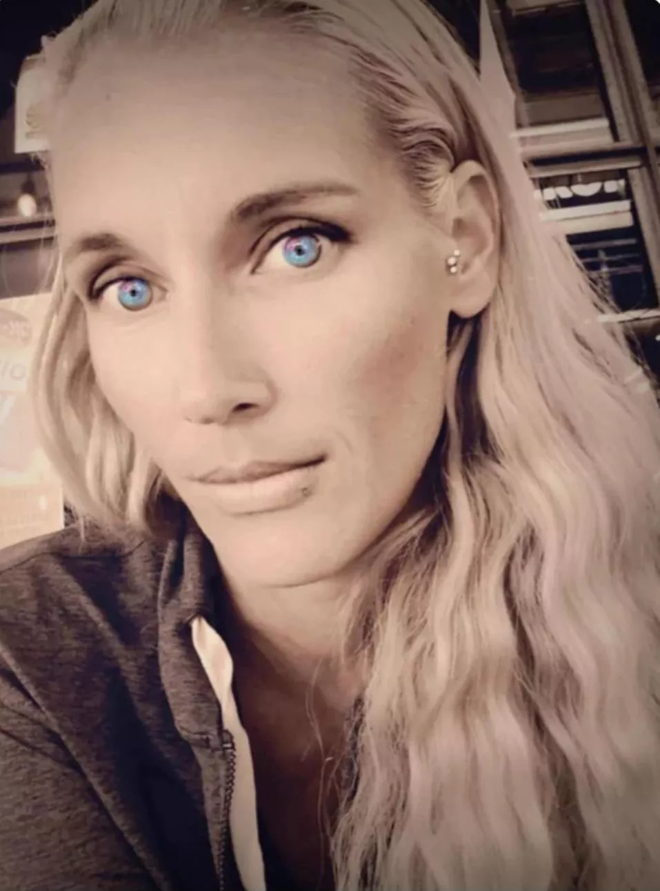 40(f) south of Denver still looking for FWB... READ FIRST