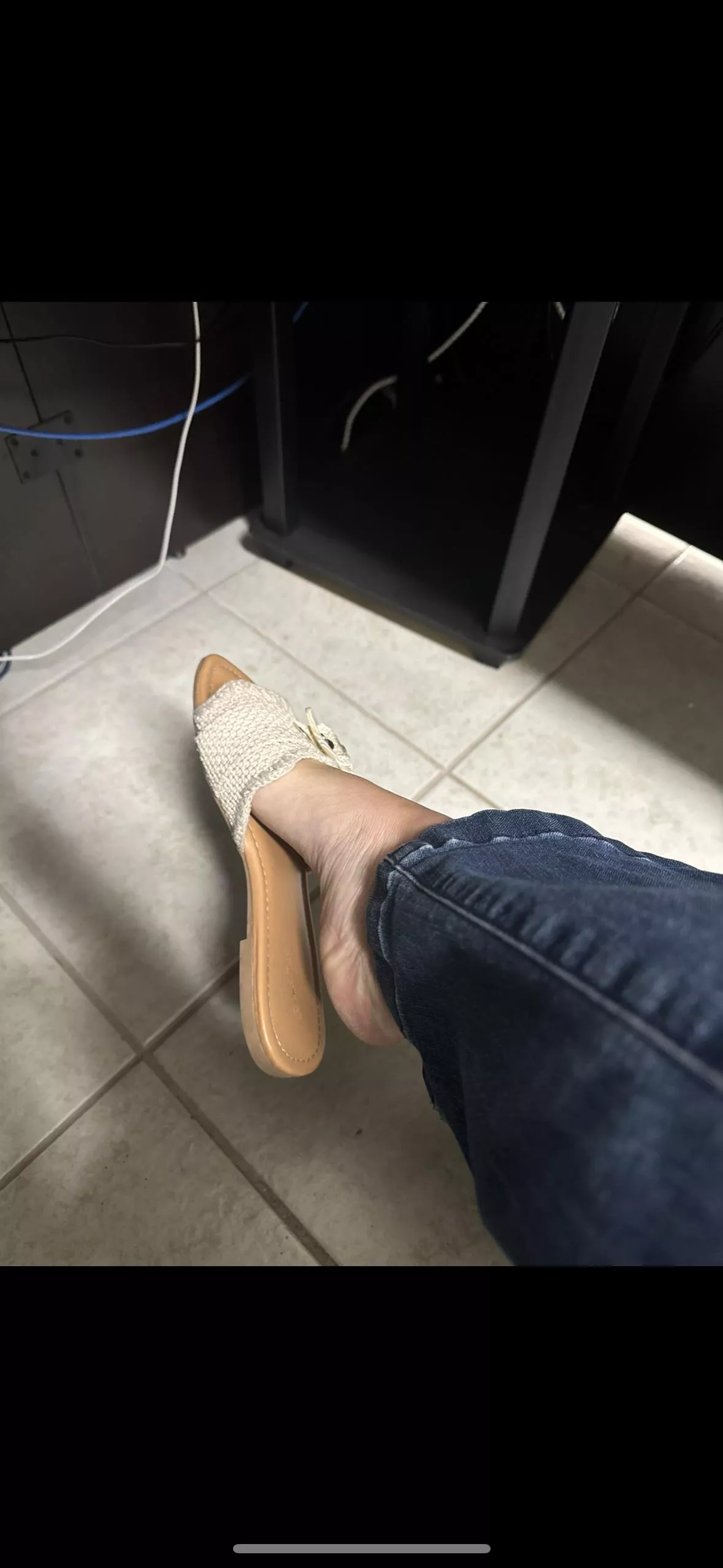 A little office dangle for you! Hope you enjoy!