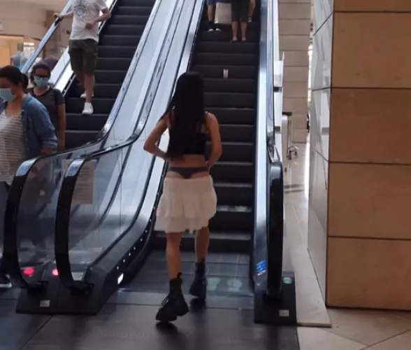 Andra Gogan tanga slip