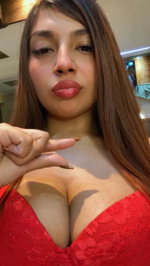 Arrow up and say yes, if you are under 6 inches I will ask you for REAL proof