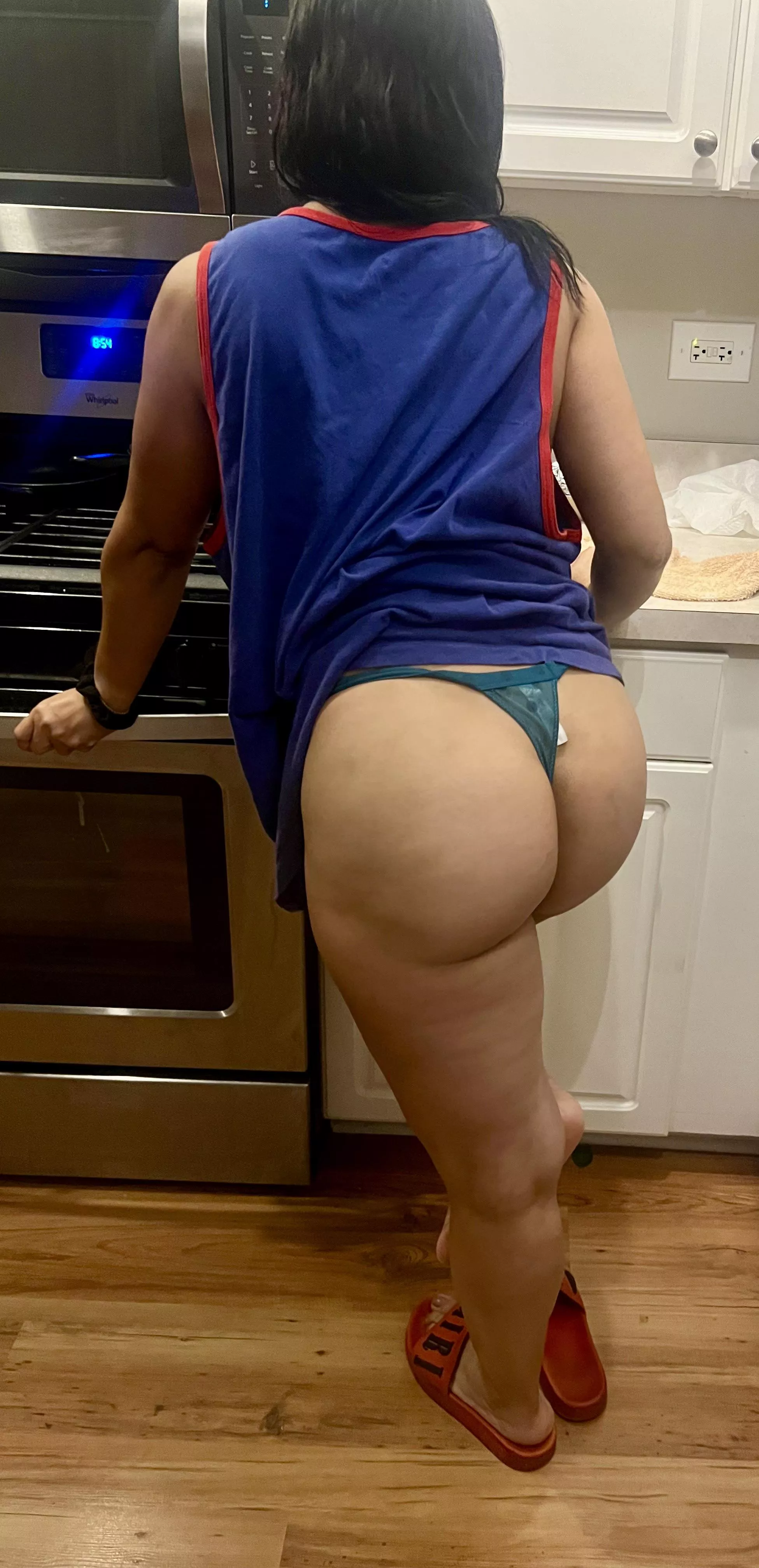 Average wife in your neighborhood 😉 