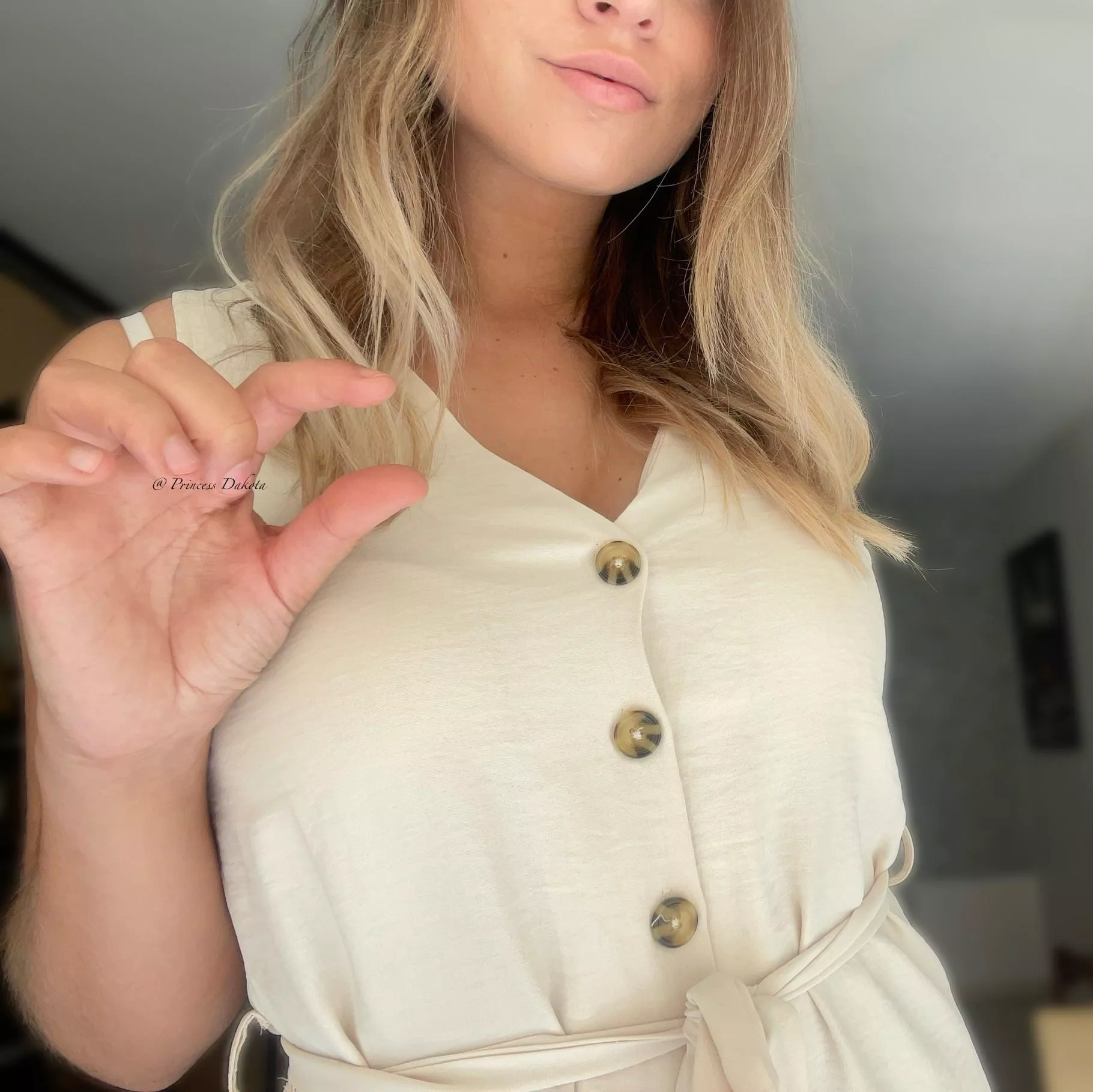 Aww, look at you, so small and begging for my attention