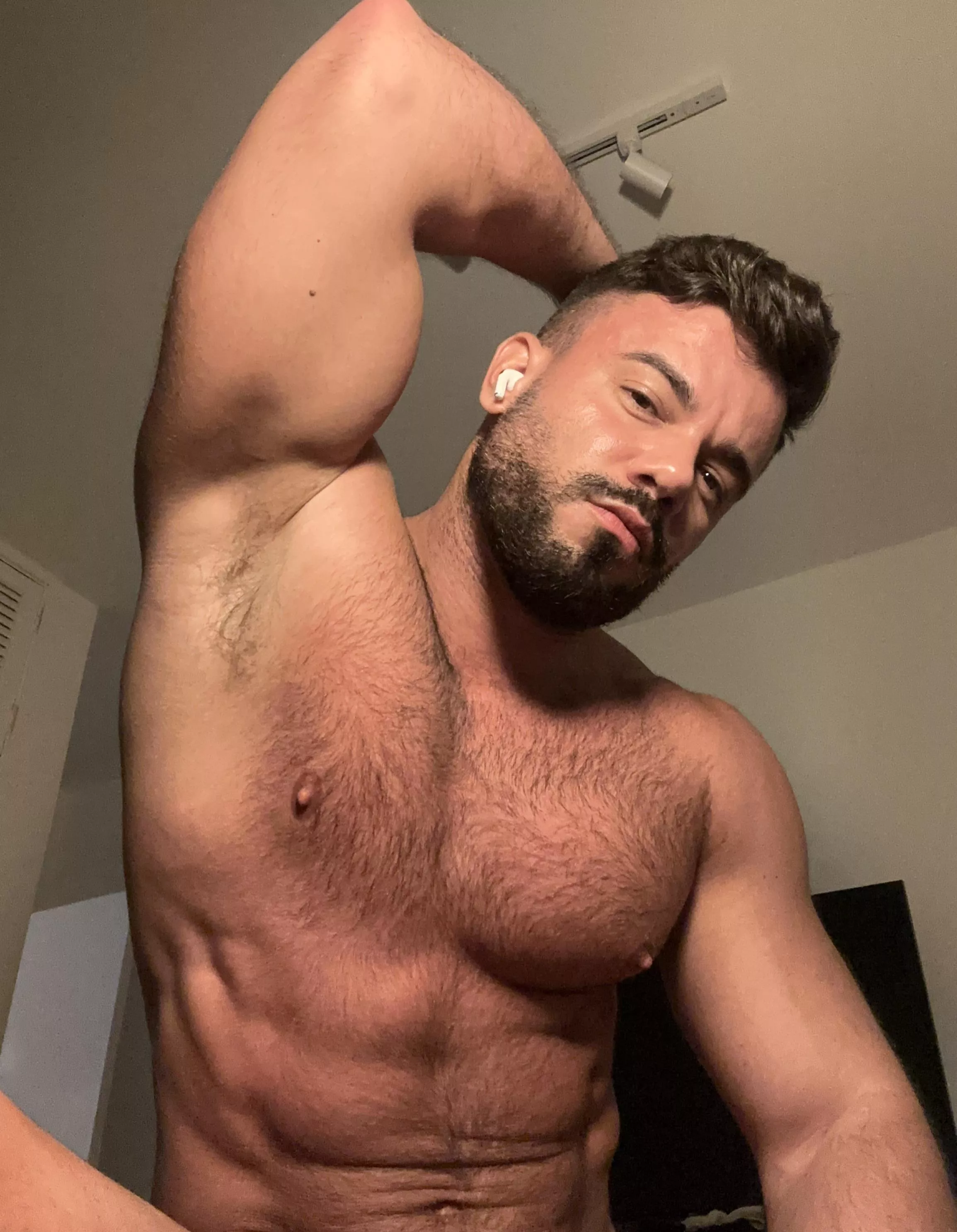 Can you help me to wash my back?