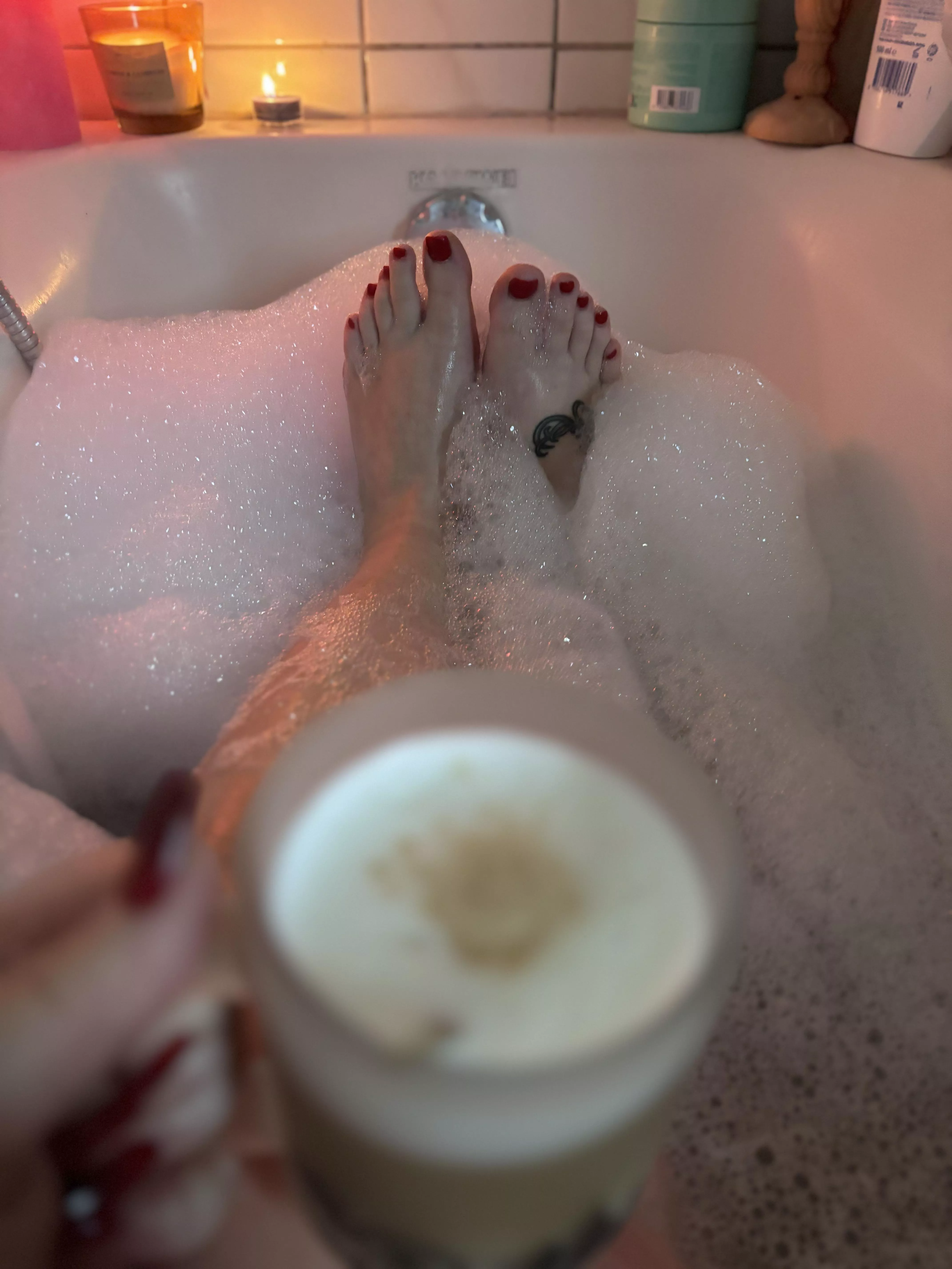 Cheese Coffee 🦶🏻🎃👻 