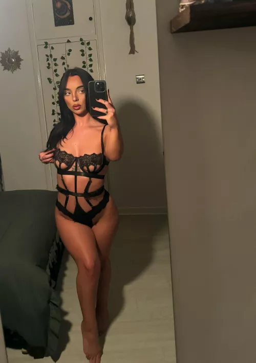 Do you find midget girls in lingerie fuckable?