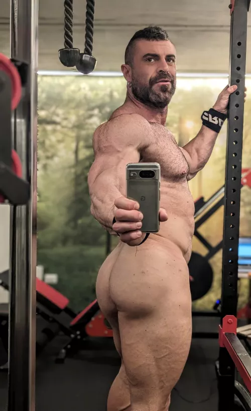 do you have it Thick enough to make me bend over?