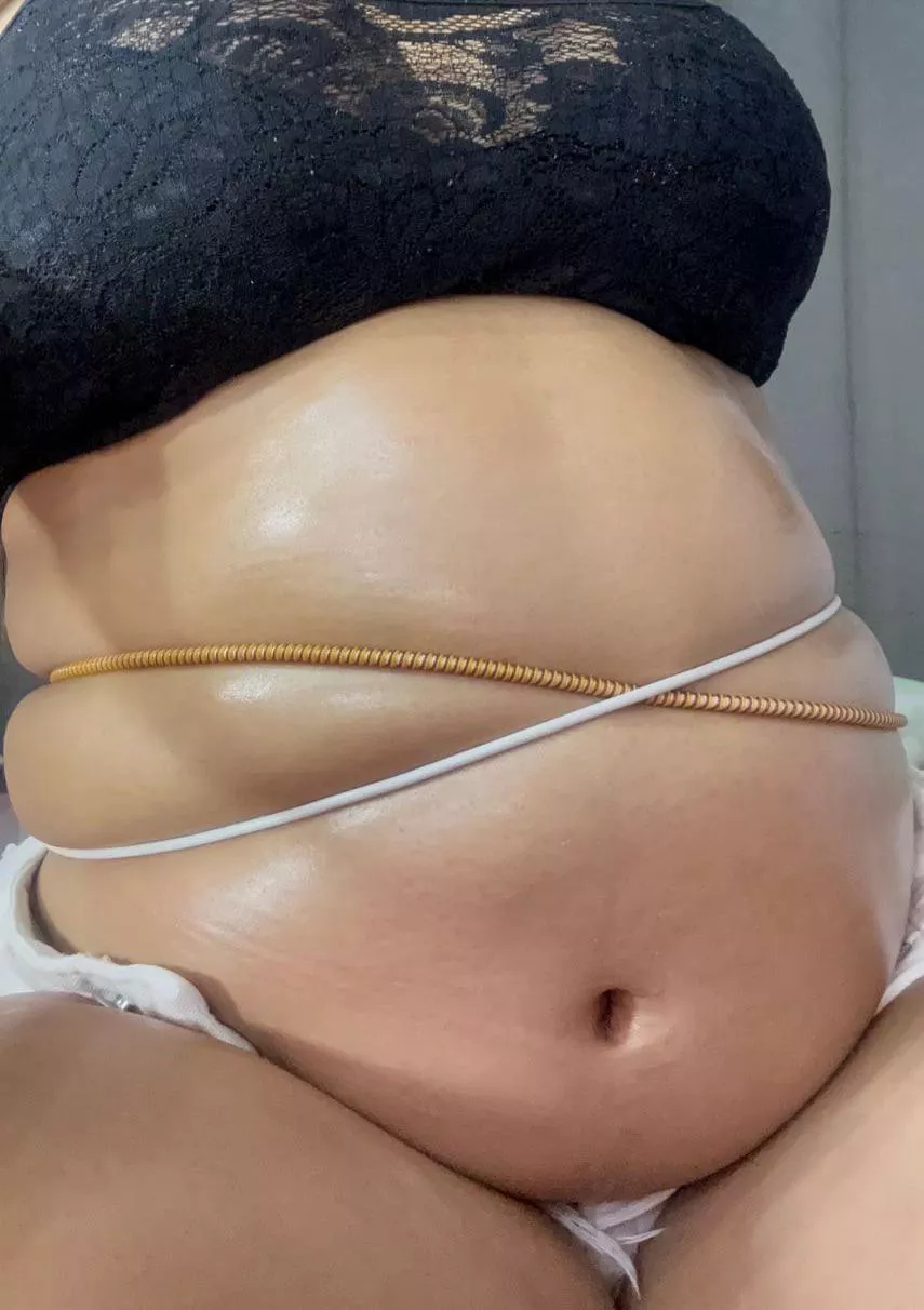 do you like my big belly? ❤️