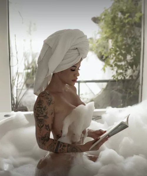 Do you want to join me to bath? 