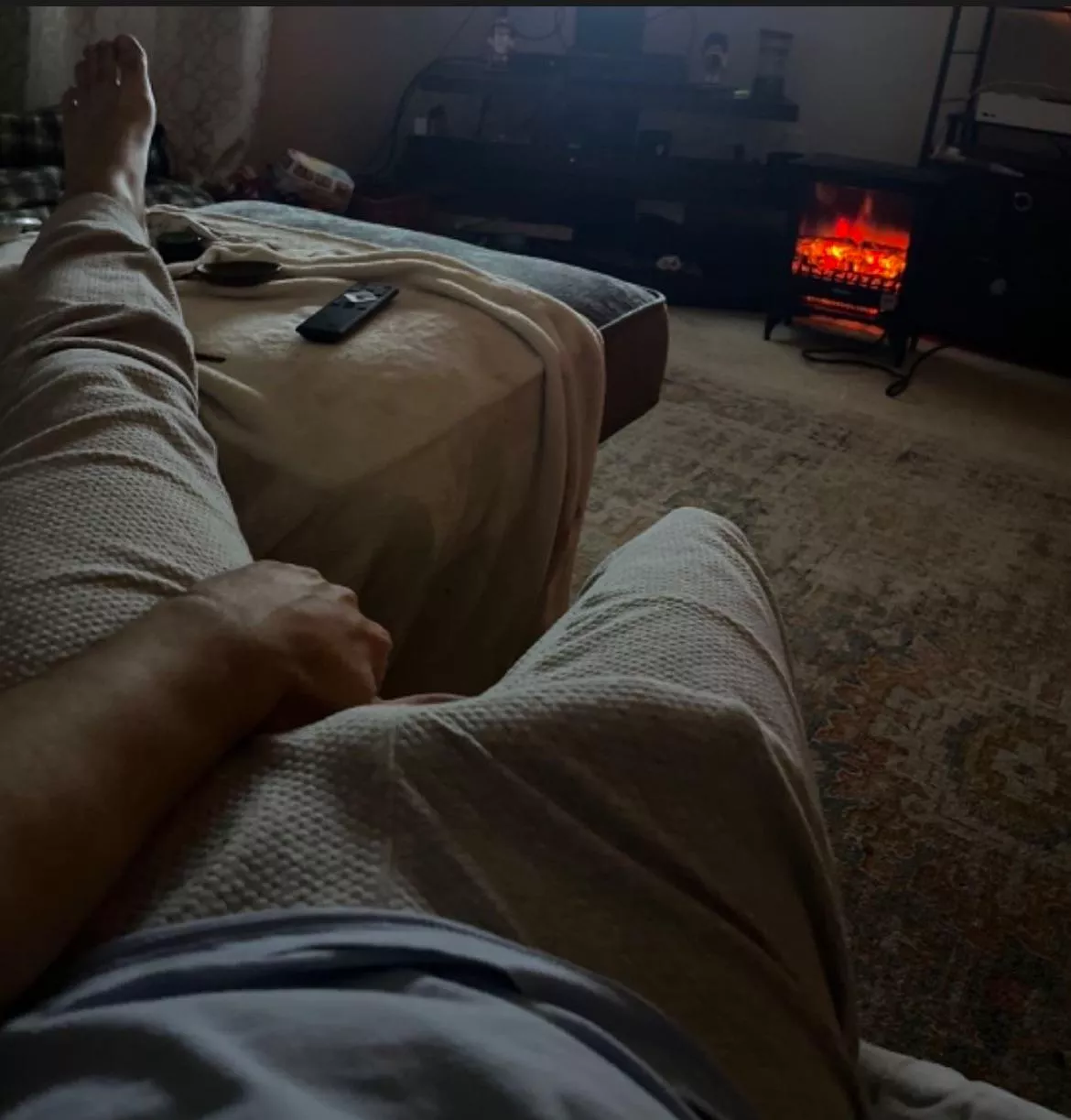 Fit hung & looking for local fun 👀