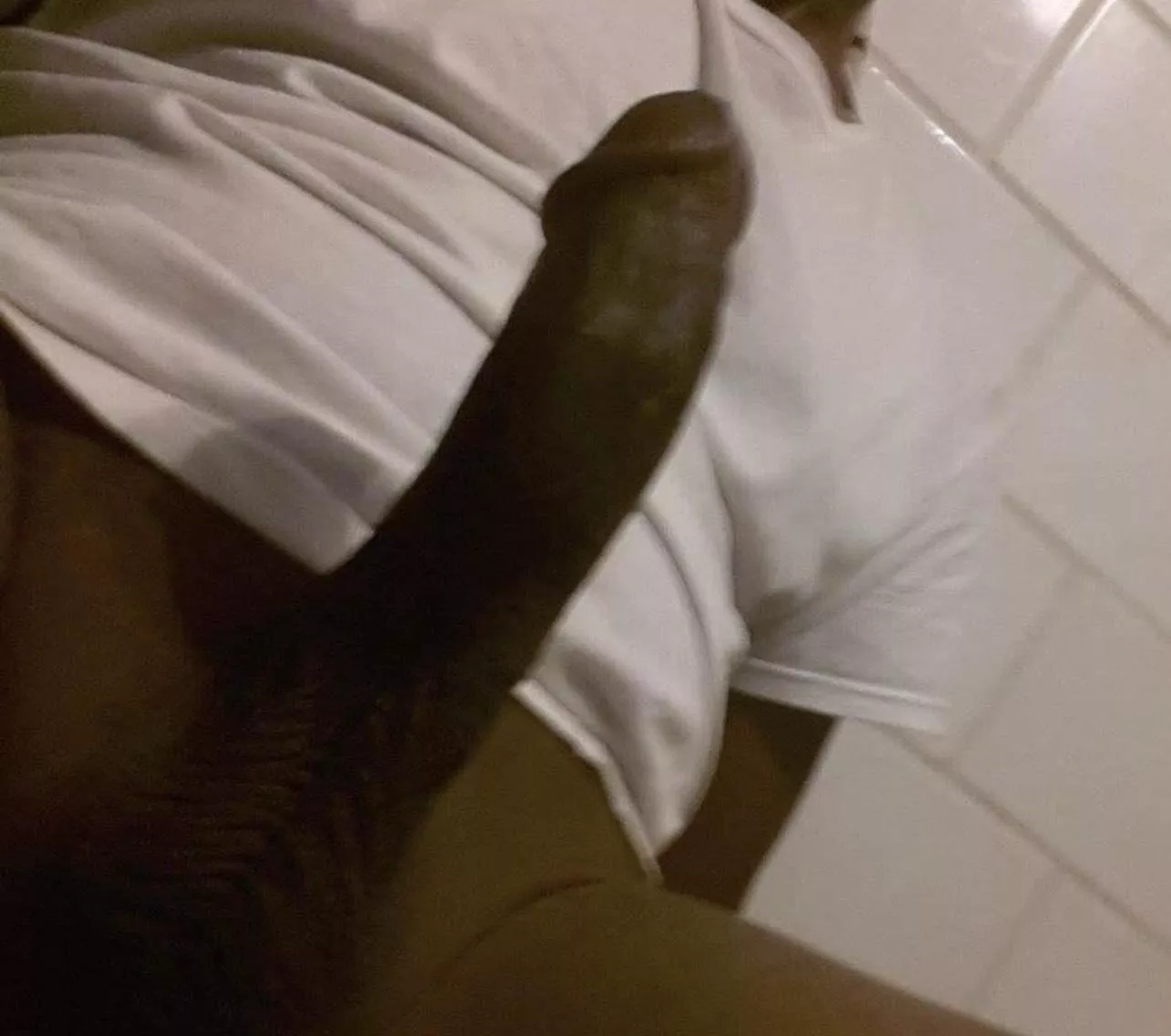 five minutes into Netflix and chill, and this pops out (35)