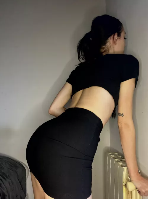 Grab, rub, squeeze, and smack my booty