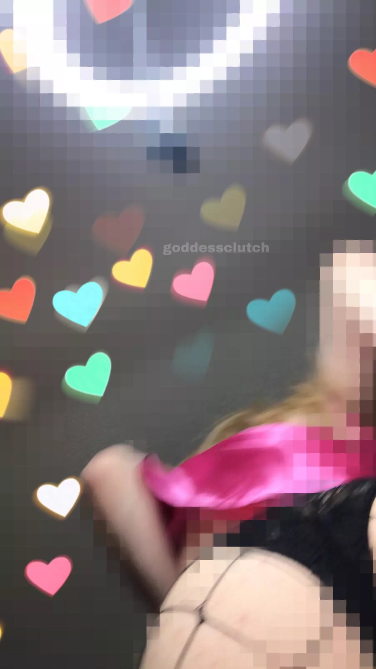 haha how does the 1 uncensored square still make your loser d1ck hard?