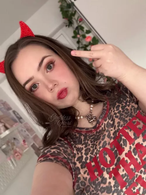 Happy Halloween, betas! 🕷️🕸️ Come make a deal with the devil 🖤 Eternal pleasure in exchange for the low cost of your bank account! 💸 What a steal, right? Come on, you can trust me 😈✨