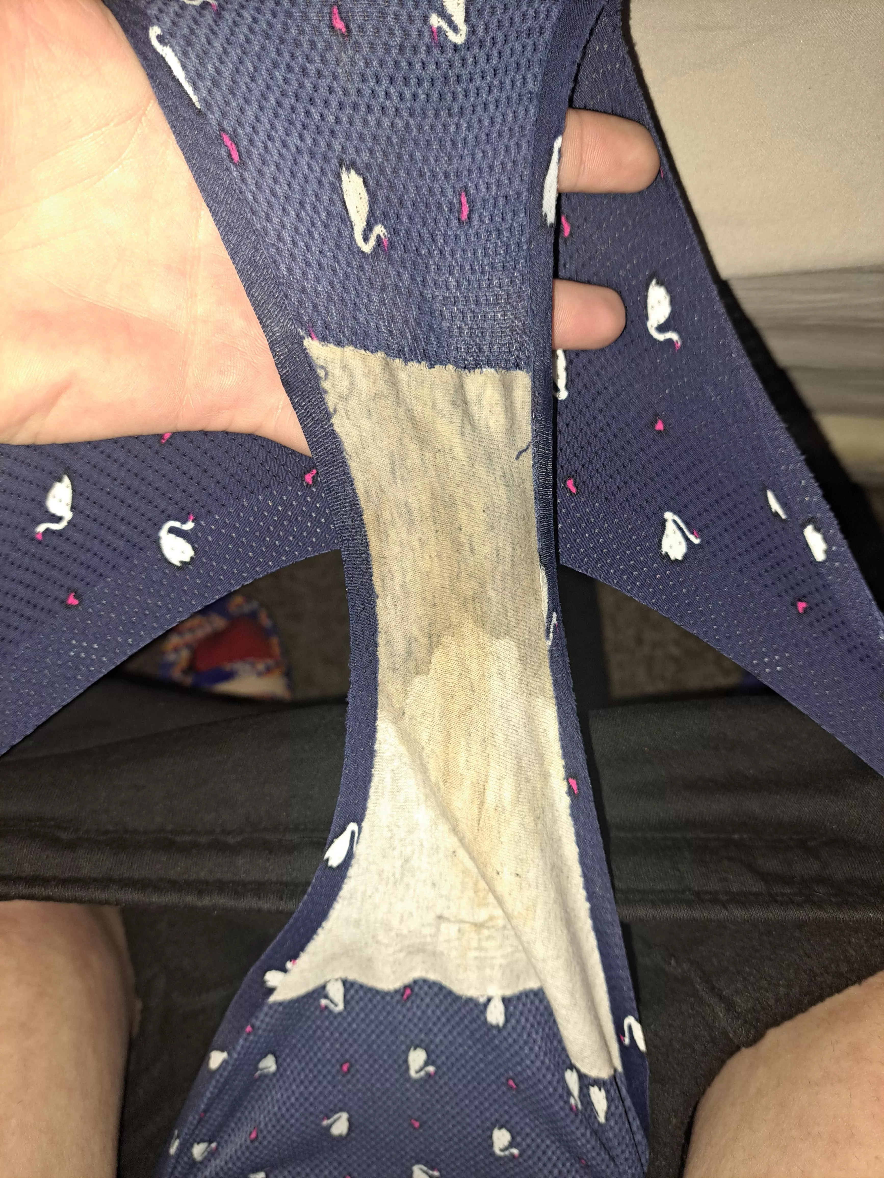 Happy Humpday from your fave trippy hippie momma! Todays smelly,sweaty,messy gusset brought to you by 🦈 week !! 😈 