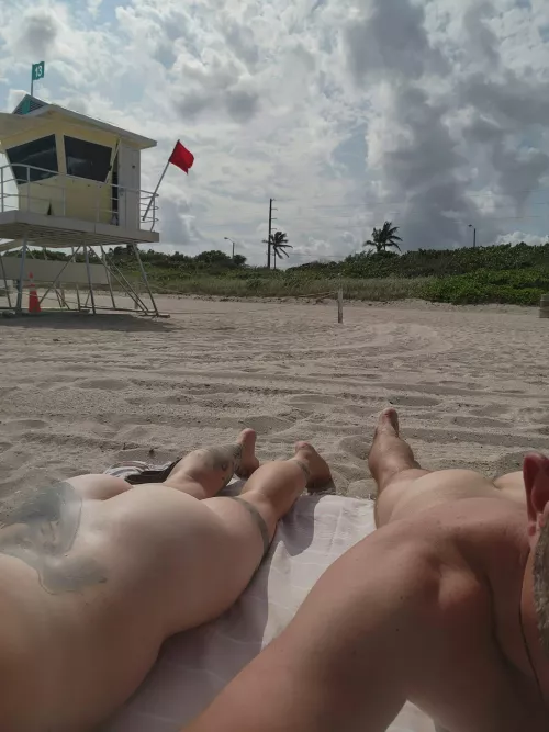 #hauloverbeach , Last few days were SO nice to be out on the sand. Waves were too big to swim but that’s ok…Next time 😉