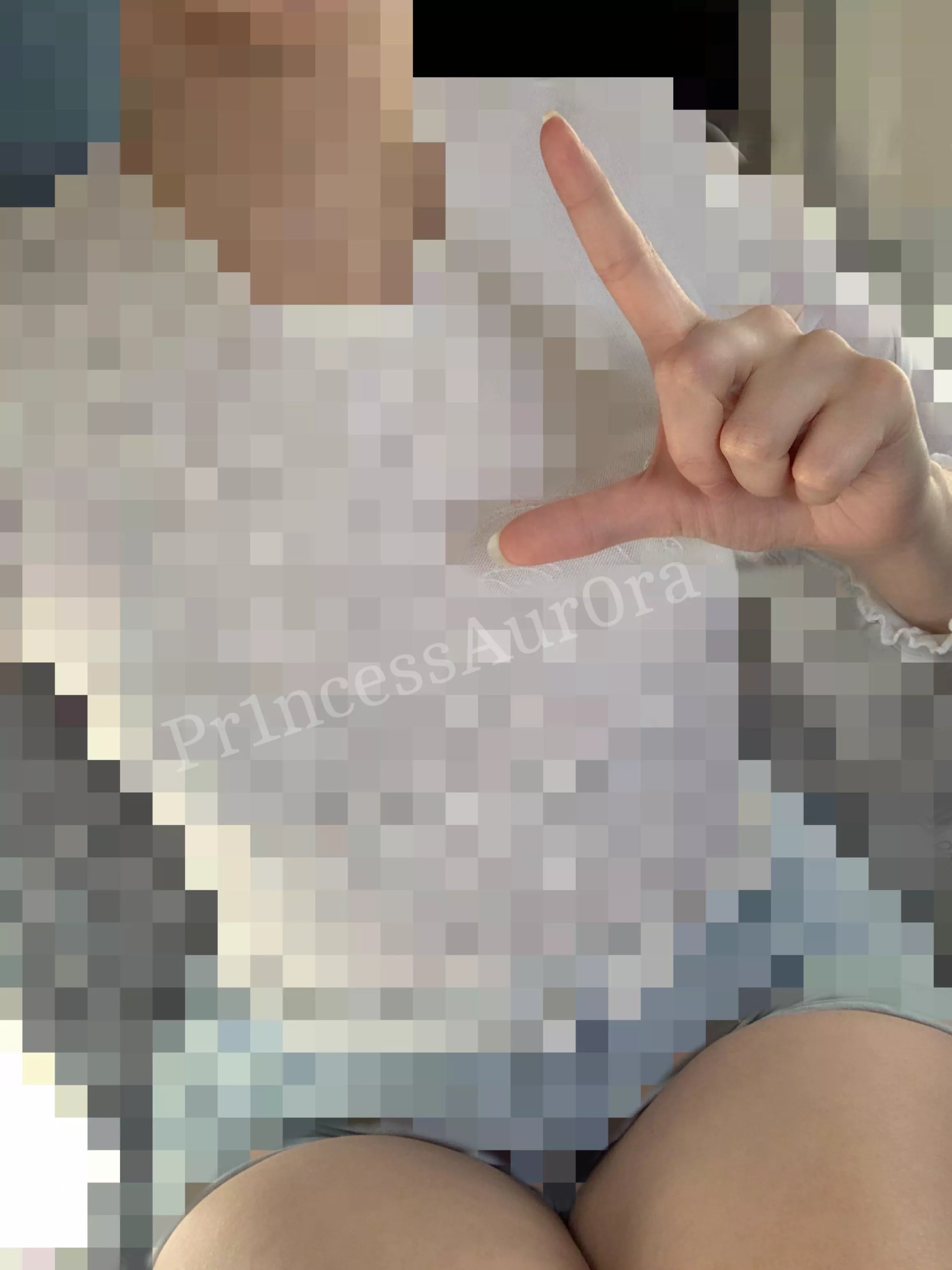 Hello losers, if you stopped scrolling for me…you 🫵 owe me an upvote and a comment saying “Thank you, Princess” 😆 I like to keep track of how many betas I trigger 🤭 And if you recognise me, you should be following me by now wtf are you doi