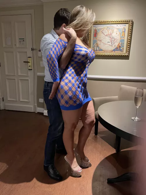 Hey guys! Come see my hotmilf cuckold party!!!