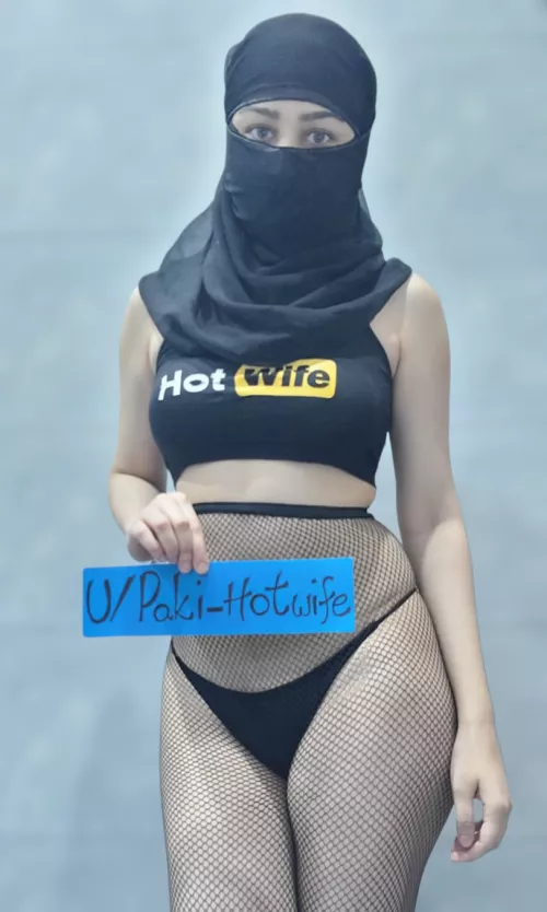 Hijabi Hotwife 🫦