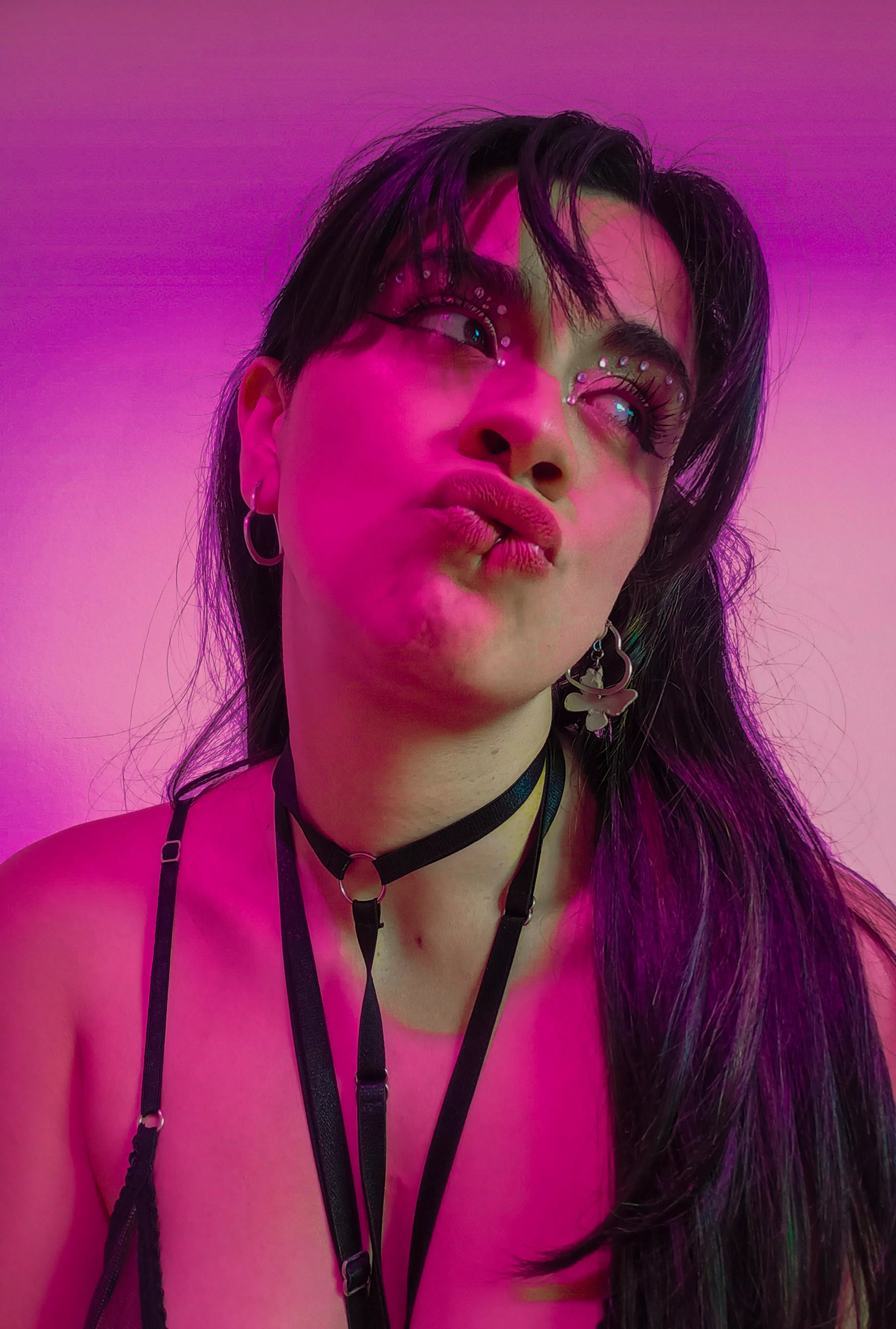 I got this piercing for u to bite me