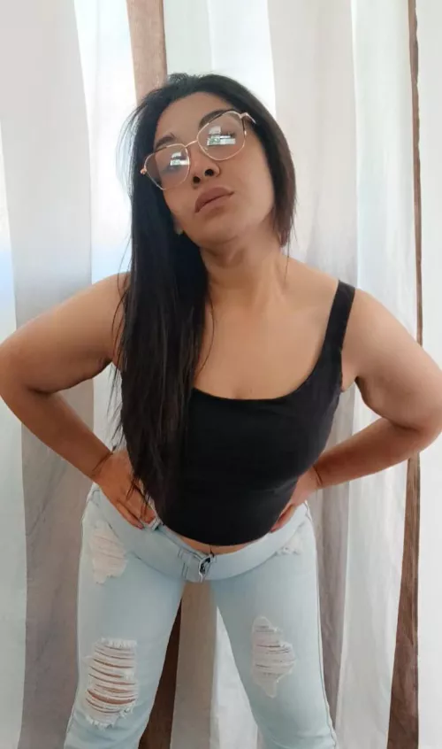  I have a sexy body or not? OF in comments 🔥