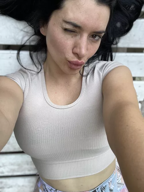 i know everyone loves hot mature women