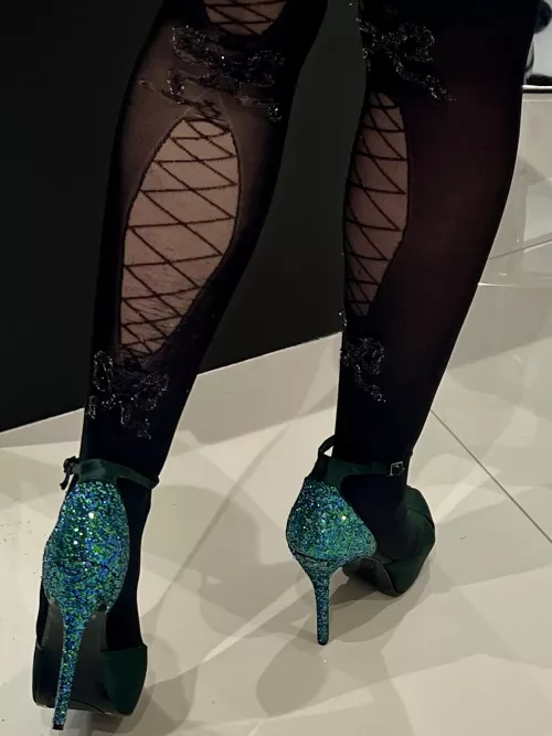 I love my sparkly heels