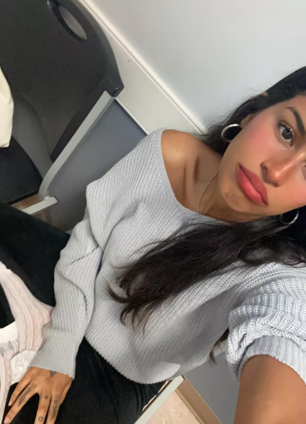 I press add to cart, you press pay now. Teamwork makes the dream work. 😜😈 