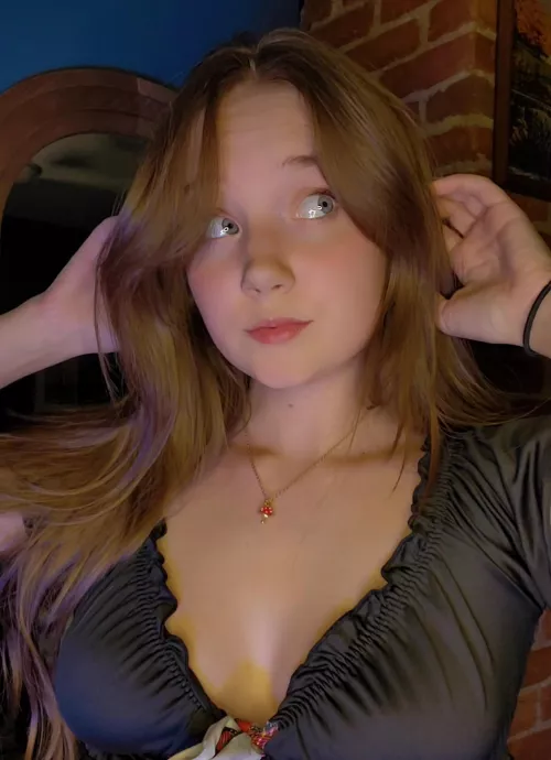 I refuse to be a little secret, your wife will know 