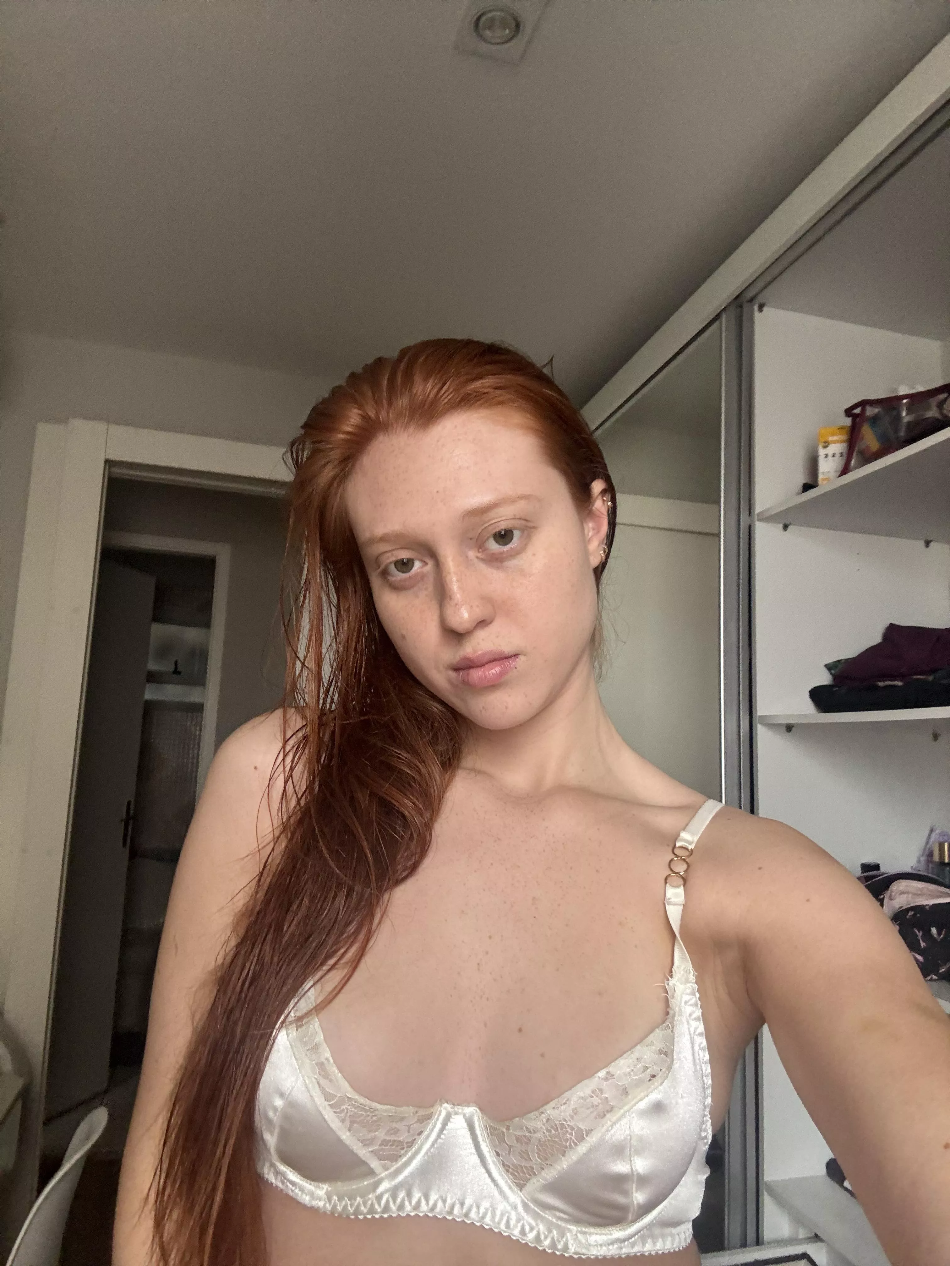 I wanna be your slut. 