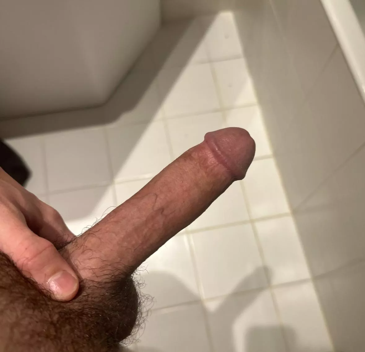 In Perth for a bit really horny I’m down to sext with anyone 18 (M)
