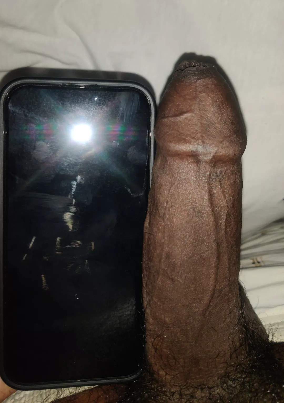 Is this a good sub to find hookups? 