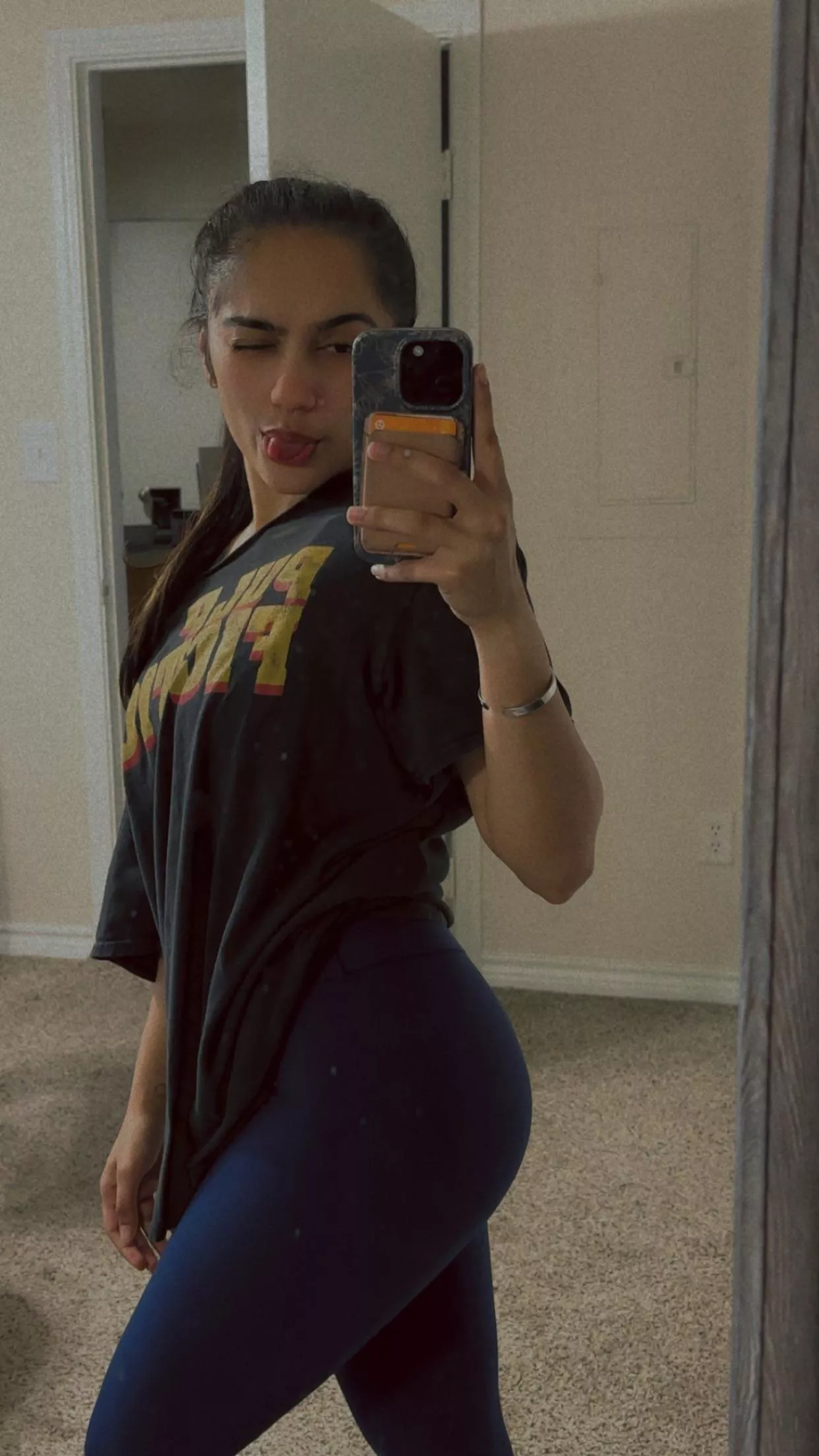 Its a privilege for you beta losers to get my attention. Sending is the only way