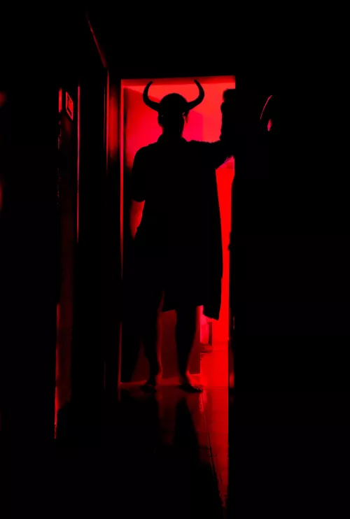 Lasciate ogni speranza voi ch'entrate 