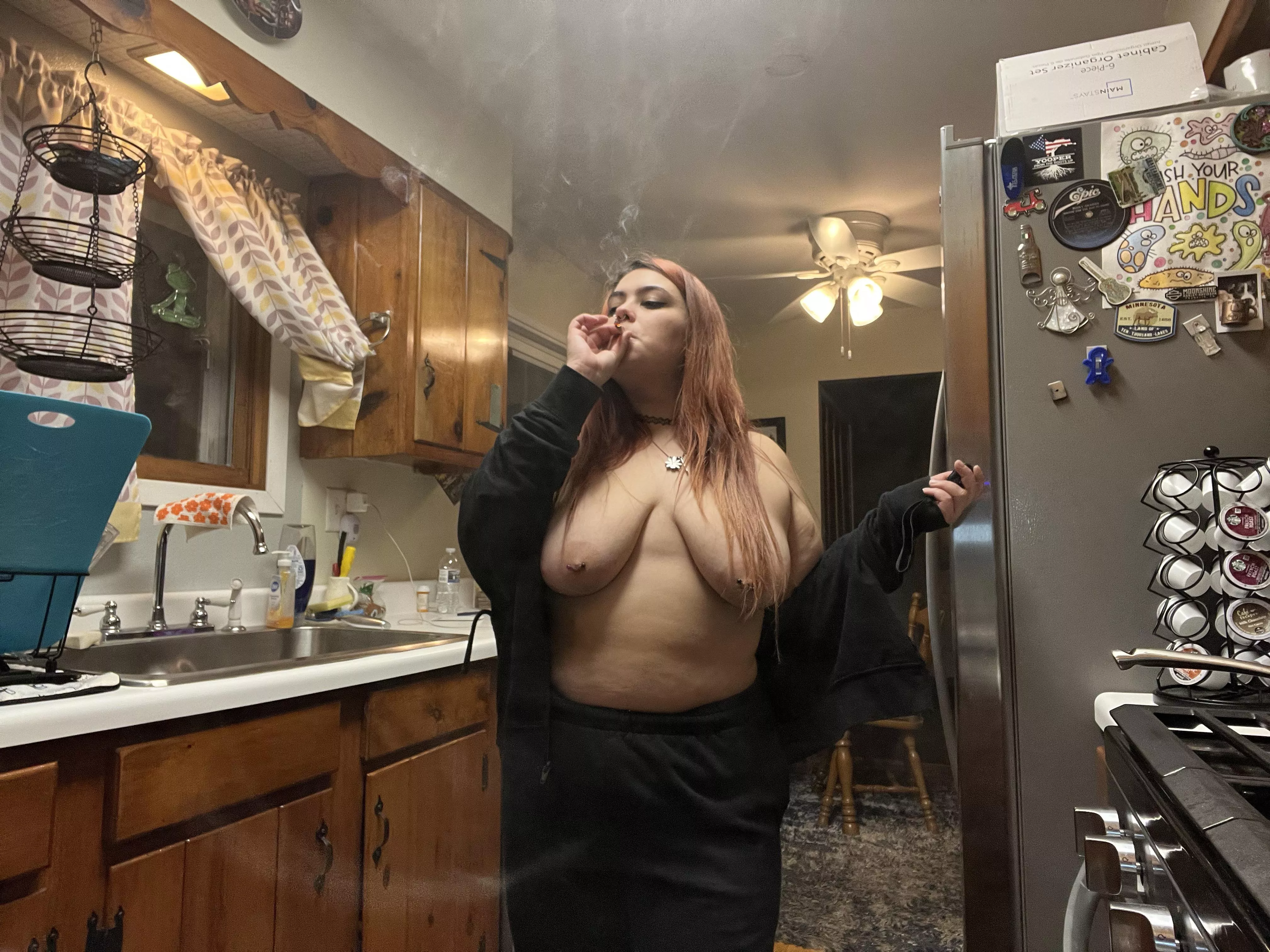 Love when I get to smoke by myself 