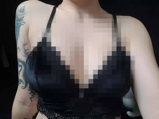 Maybe they are not the biggest, but it doesn't mean that you are allowed to see them. Know your place, bitch 🤍