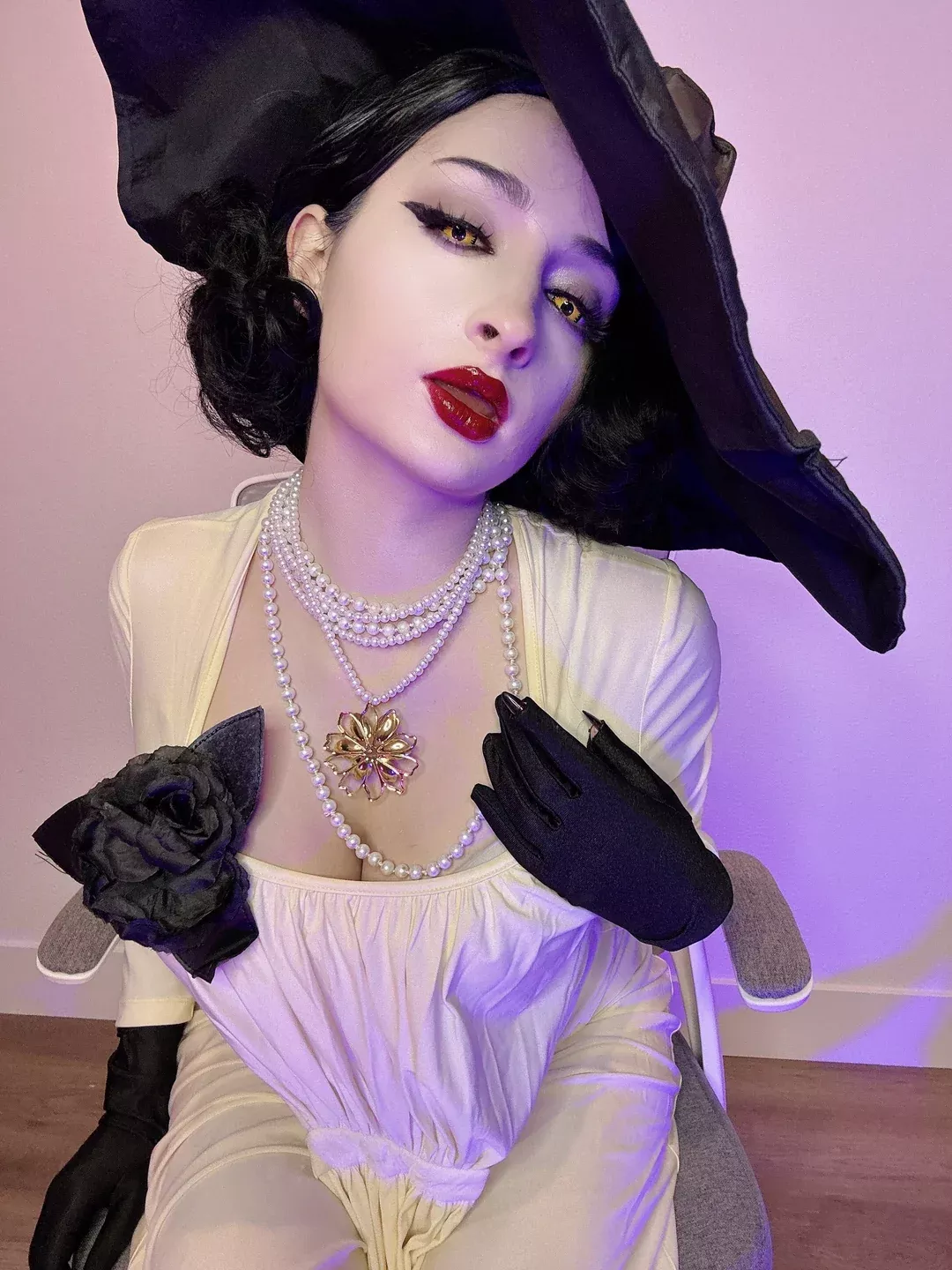 Me as Lady Dimitrescu (Cplaya_2)